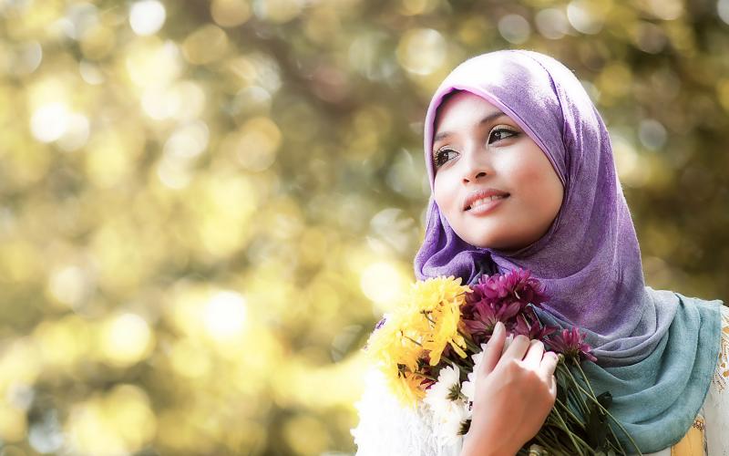Красивая мусульманская девушка