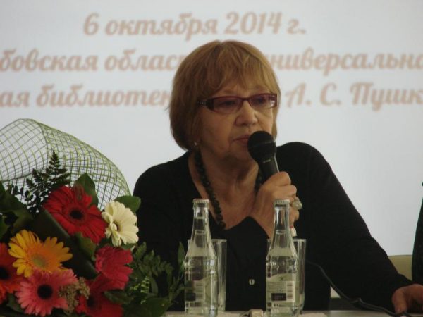 Лариса Васильева