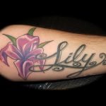 Татуировка с именем Лили